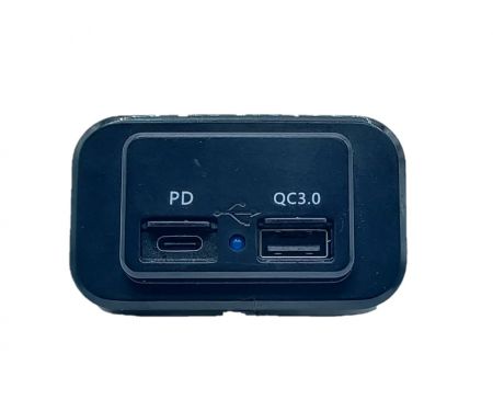 Автомобильное зарядное устройство USB 3.0 и Type-C с индикатором - USB-3.0 и Type-C-автомобильное-зарядное-устройство-с-индикатором